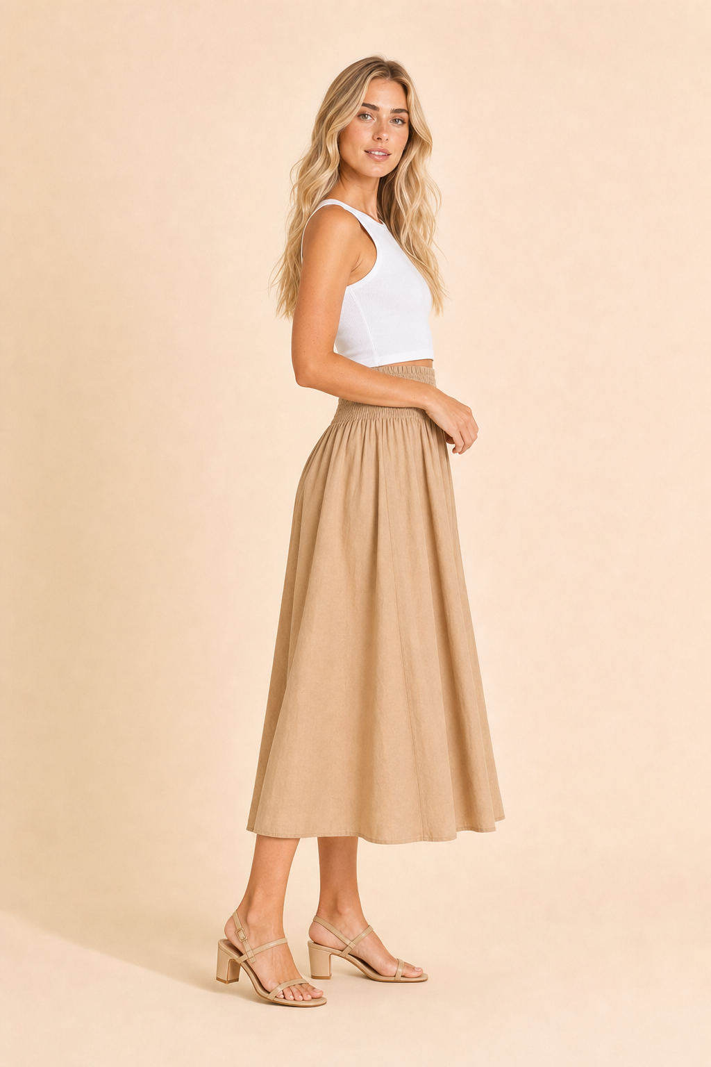 Falda larga de algodón beige de lado